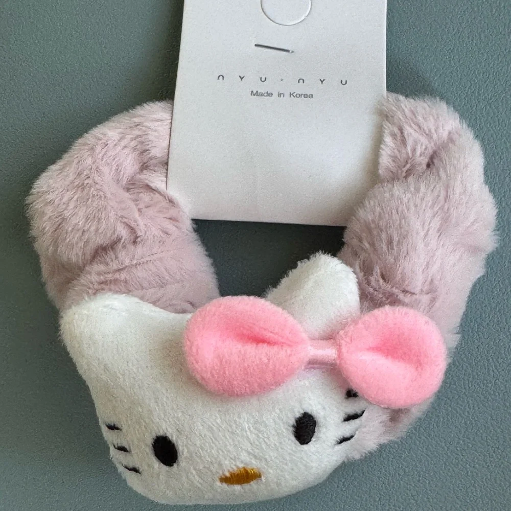 Pink and White Kids Plushie Hello Kitty Scrunchie